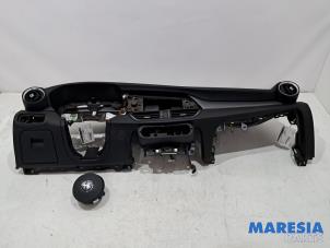 Gebruikte Airbag set + dashboard Alfa Romeo Giulia (952) 2.0 T 16V Prijs € 1.150,00 Margeregeling aangeboden door Maresia Parts