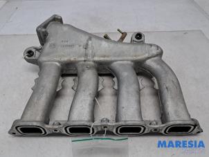 Gebruikte Inlaatspruitstuk Fiat Palio Weekend (178D) 1.6 16V Prijs € 40,00 Margeregeling aangeboden door Maresia Parts