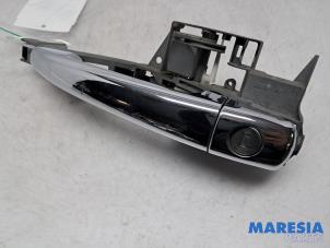 Gebruikte Deurgreep 2Deurs links Citroen DS3 Cabrio (SB) 1.6 16V VTS THP Prijs € 25,00 Margeregeling aangeboden door Maresia Parts
