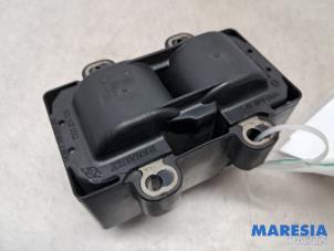 Gebruikte Bobine Renault Twingo II (CN) 1.2 Prijs € 20,00 Margeregeling aangeboden door Maresia Parts