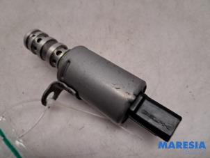 Gebruikte Nokkenas Sensor Citroen C4 Picasso (3D/3E) 1.6 16V THP 155 Prijs € 29,99 Margeregeling aangeboden door Maresia Parts
