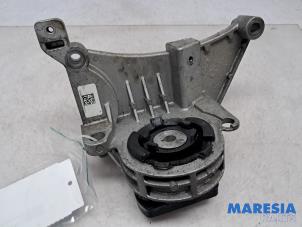 Gebruikte Motorsteun Fiat Punto III (199) 0.9 TwinAir Turbo 100 Prijs € 29,50 Margeregeling aangeboden door Maresia Parts