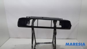 Gebruikte Luchtgeleider Opel Vivaro 1.6 CDTi BiTurbo 125 Prijs € 36,30 Inclusief btw aangeboden door Maresia Parts