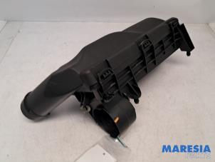 Gebruikte Luchtfilterhuis Citroen DS3 Cabrio (SB) 1.6 16V VTS THP Prijs € 25,00 Margeregeling aangeboden door Maresia Parts