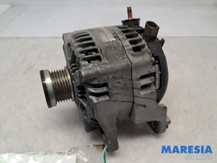 Gebruikte Dynamo Alfa Romeo Giulia (952) 2.0 T 16V Prijs € 135,00 Margeregeling aangeboden door Maresia Parts