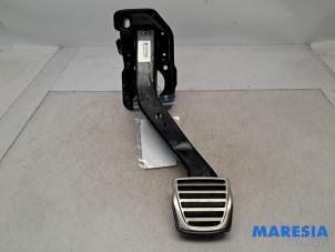 Gebruikte Rempedaal Alfa Romeo Giulia (952) 2.0 T 16V Prijs € 80,00 Margeregeling aangeboden door Maresia Parts