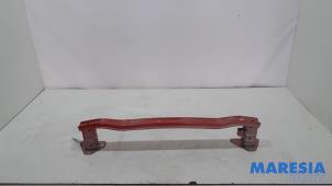 Gebruikte Bumperframe achter Peugeot 208 II (UB/UH/UP) 1.2 Hybrid 136 Prijs € 129,99 Margeregeling aangeboden door Maresia Parts