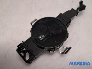 Gebruikte Regensensor Alfa Romeo Giulia (952) 2.0 T 16V Prijs € 19,90 Margeregeling aangeboden door Maresia Parts