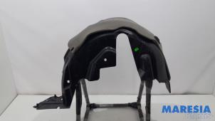 Gebruikte Slijkweerder Peugeot 208 II (UB/UH/UP) 1.2 Hybrid 136 Prijs € 36,99 Margeregeling aangeboden door Maresia Parts