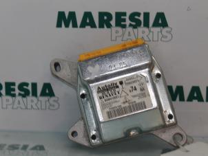 Gebruikte Module Airbag Renault Laguna II Grandtour (KG) 2.0 16V Prijs € 100,00 Margeregeling aangeboden door Maresia Parts