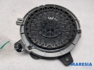 Gebruikte Luidspreker Peugeot 208 II (UB/UH/UP) 1.2 Hybrid 136 Prijs € 14,95 Margeregeling aangeboden door Maresia Parts