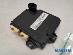 Gebruikte Module Centrale Deurvergrendeling Opel Vivaro 1.6 CDTi BiTurbo 125 Prijs € 102,85 Inclusief btw aangeboden door Maresia Parts