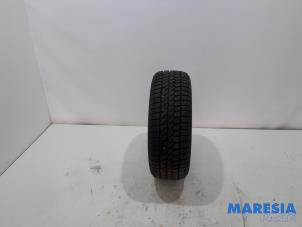 Gebruikte Winterband Peugeot 308 SW (L4/L9/LC/LJ/LR) 1.6 BlueHDi 120 Prijs € 25,00 Margeregeling aangeboden door Maresia Parts