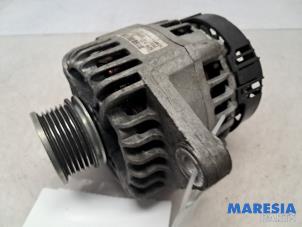 Gebruikte Dynamo Alfa Romeo Giulietta (940) 1.75 TBI 16V QV Prijs € 79,99 Margeregeling aangeboden door Maresia Parts
