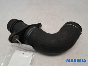 Gebruikte Intercooler Slang Alfa Romeo Giulietta (940) 1.75 TBI 16V QV Prijs € 29,99 Margeregeling aangeboden door Maresia Parts
