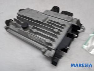 Gebruikte Start/Stop computer Peugeot 308 SW (L4/L9/LC/LJ/LR) 1.6 BlueHDi 120 Prijs € 75,00 Margeregeling aangeboden door Maresia Parts