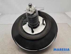 Gebruikte Rembooster Peugeot 308 SW (L4/L9/LC/LJ/LR) 1.6 BlueHDi 120 Prijs € 60,00 Margeregeling aangeboden door Maresia Parts