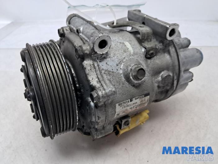 Gebruikte Aircopomp Toyota ProAce (MDX) 2.0 D4-D Prijs € 240,79 Inclusief btw aangeboden door Maresia Parts