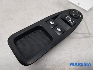 Gebruikte Combischakelaar ramen Toyota ProAce (MDX) 2.0 D4-D Prijs € 60,50 Inclusief btw aangeboden door Maresia Parts