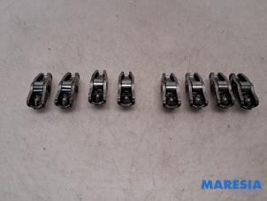 Gebruikte Tuimelaar Citroen C4 Picasso (3D/3E) 1.6 e-HDi 115 Prijs € 30,00 Margeregeling aangeboden door Maresia Parts