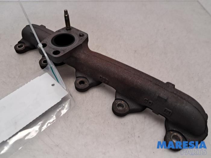 Gebruikte Spruitstuk Uitlaat Citroen C4 Picasso (3D/3E) 1.6 e-HDi 115 Prijs € 24,95 Margeregeling aangeboden door Maresia Parts