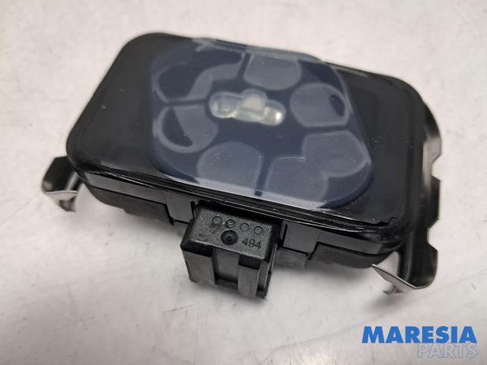 Gebruikte Sensor regen Citroen C4 Picasso (UD/UE/UF) 1.6 16V THP Sensodrive Prijs € 24,99 Margeregeling aangeboden door Maresia Parts