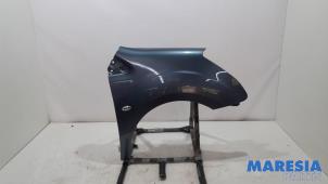 Gebruikte Voorscherm rechts Citroen Berlingo Cinqspace, Multispace 1.6 VTi 95 16V Prijs € 125,00 Margeregeling aangeboden door Maresia Parts