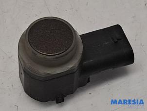 Gebruikte PDC Sensor Alfa Romeo Giulietta (940) 1.4 TB 16V MultiAir Prijs € 19,50 Margeregeling aangeboden door Maresia Parts