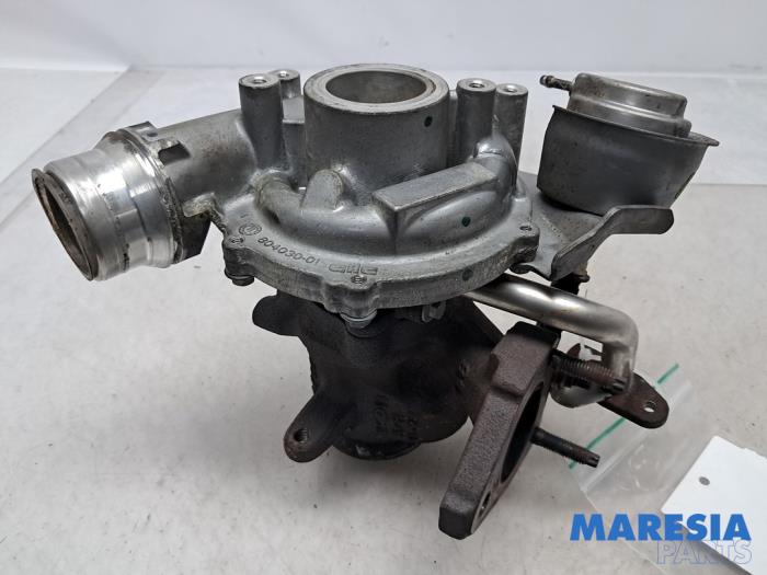 Gebruikte Turbo Renault Clio IV Estate/Grandtour (7R) 1.5 Energy dCi 90 FAP Prijs € 125,00 Margeregeling aangeboden door Maresia Parts