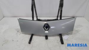 Gebruikte Grille Renault Kangoo/Grand Kangoo (KW) 1.6 16V Prijs € 69,95 Margeregeling aangeboden door Maresia Parts