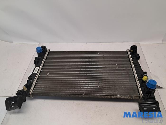 Gebruikte Radiateur Alfa Romeo Giulietta (940) 1.4 TB 16V MultiAir Prijs € 40,00 Margeregeling aangeboden door Maresia Parts
