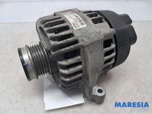 Gebruikte Dynamo Alfa Romeo Giulietta (940) 1.4 TB 16V MultiAir Prijs € 49,50 Margeregeling aangeboden door Maresia Parts