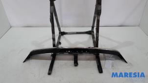 Gebruikte Spoiler achterklep Peugeot 2008 (CU) 1.6 VTI 16V Prijs € 74,99 Margeregeling aangeboden door Maresia Parts