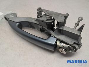 Gebruikte Portiergreep 2Deurs links Citroen Berlingo Cinqspace, Multispace 1.6 VTi 95 16V Prijs € 17,50 Margeregeling aangeboden door Maresia Parts