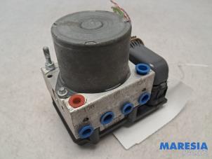 Gebruikte ABS Pomp Citroen Berlingo Cinqspace, Multispace 1.6 VTi 95 16V Prijs € 239,99 Margeregeling aangeboden door Maresia Parts