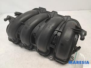 Gebruikte Inlaatspruitstuk Peugeot 2008 (CU) 1.6 VTI 16V Prijs € 34,99 Margeregeling aangeboden door Maresia Parts