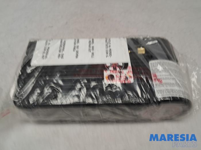 Compressor van een Fiat Punto Evo (199) 1.4 16V MultiAir Start&Stop 2010