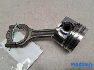 Gebruikte Drijfstang Peugeot Partner (GC/GF/GG/GJ/GK) 1.6 BlueHDi 100 Prijs € 60,50 Inclusief btw aangeboden door Maresia Parts