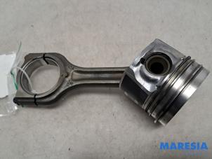 Gebruikte Drijfstang Peugeot Partner (GC/GF/GG/GJ/GK) 1.6 BlueHDi 100 Prijs € 60,50 Inclusief btw aangeboden door Maresia Parts