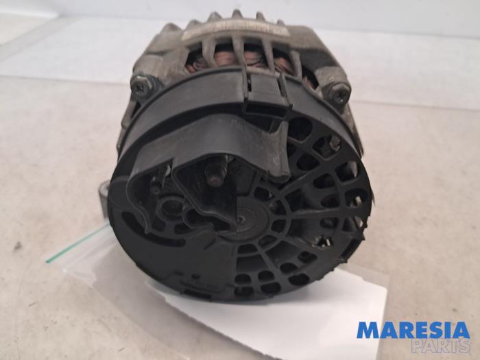 Dynamo van een Fiat Punto Evo (199) 1.4 16V MultiAir Start&Stop 2010