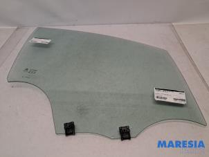 Gebruikte Portierruit 4Deurs rechts-voor Citroen C3 (SX/SW) 1.2 Vti 12V PureTech Prijs € 49,99 Margeregeling aangeboden door Maresia Parts