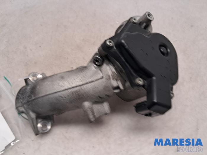 Gebruikte Gasklephuis Renault Megane III Grandtour (KZ) 1.5 dCi 110 Prijs € 46,00 Margeregeling aangeboden door Maresia Parts