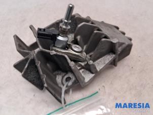 Gebruikte Injector adblue Renault Megane III Grandtour (KZ) 1.5 dCi 110 Prijs € 49,00 Margeregeling aangeboden door Maresia Parts