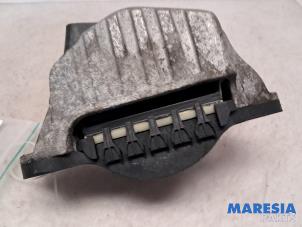 Gebruikte Motorrubber Fiat 500L (199) 1.4 Turbo 16V Prijs € 35,00 Margeregeling aangeboden door Maresia Parts