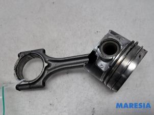 Gebruikte Drijfstang Peugeot Partner (EA//EF/EN/EU) 1.5 BlueHDi 100 Prijs € 90,75 Inclusief btw aangeboden door Maresia Parts