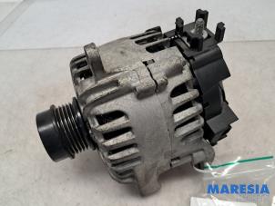 Gebruikte Dynamo Opel Astra K Sports Tourer 1.2 Turbo 12V Prijs € 77,50 Margeregeling aangeboden door Maresia Parts