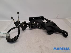 Gebruikte Pook Peugeot 2008 (CU) 1.2 12V e-THP PureTech 110 Prijs € 75,00 Margeregeling aangeboden door Maresia Parts