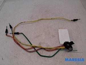 Gebruikte Uitlaat temperatuursensor Renault Master III (MA/MB/MC/MD/MH/MF/MG/MH) 2.3 dCi 135 16V FWD Prijs € 90,69 Inclusief btw aangeboden door Maresia Parts