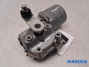 Gebruikte Ruitenwissermotor voor Peugeot 5008 II (M4/MC/MJ/MR) 1.2 12V e-THP PureTech 130 Prijs € 89,99 Margeregeling aangeboden door Maresia Parts