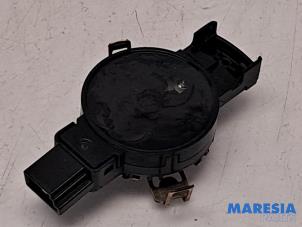 Gebruikte Regensensor Opel Astra K Sports Tourer 1.2 Turbo 12V Prijs € 35,50 Margeregeling aangeboden door Maresia Parts